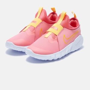 Nike Pink and Yellow Sneakers Slip-On flex runner 2